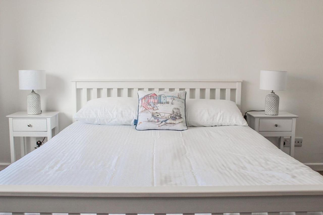 הוילה פרסטאטין Lovely Bungalow Close To Beach מראה חיצוני תמונה